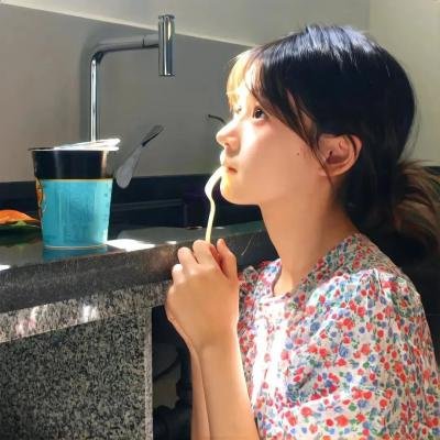 飘扬的红领巾